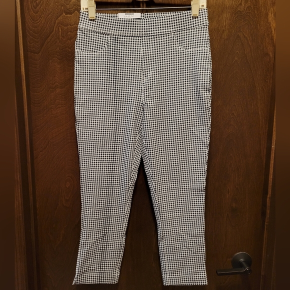 Black & White Checkered Capri Pants NWT - Picture 2 of 10